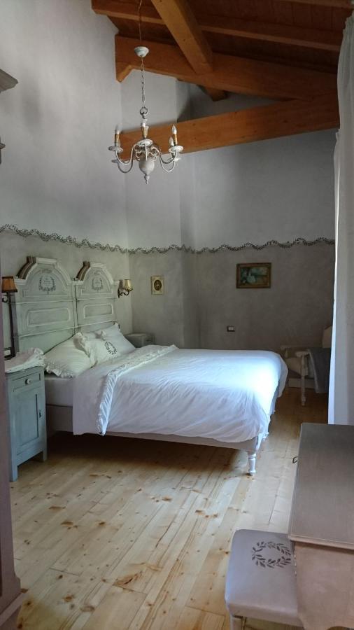 Due Principi E Una Fata Sestola Luaran gambar